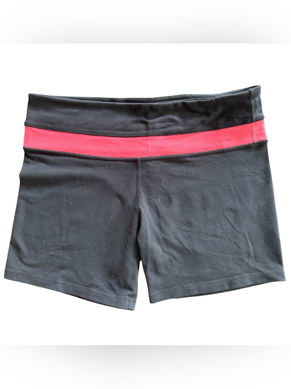 Lululemon Black and pink Waistband Women’s Active Shorts Size 6 | Fair UC